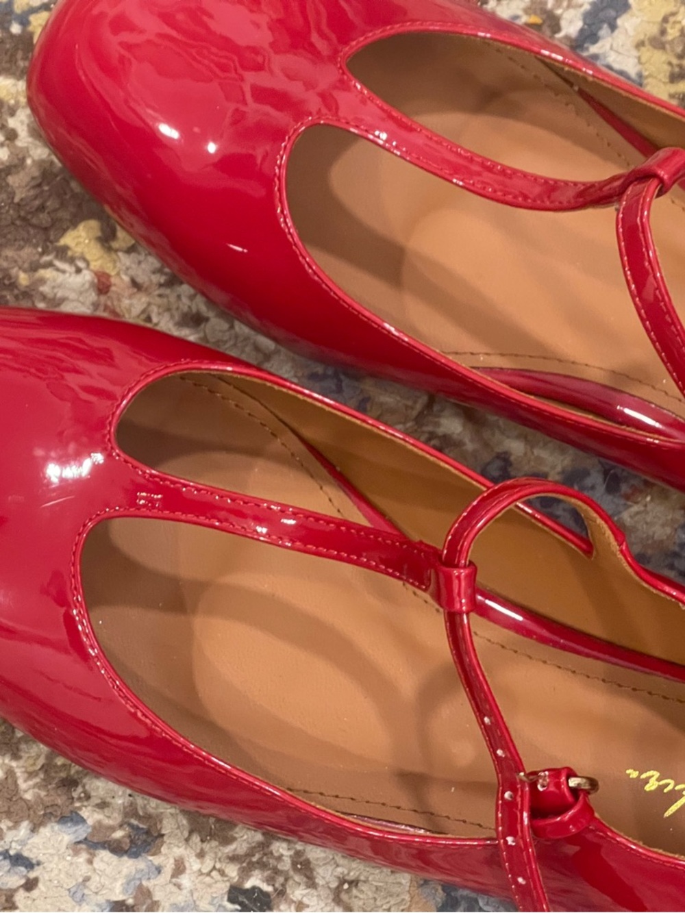 Arcopedico Red Patent T-Strap Flats with Ankle Buckle - Picture 8 of 8